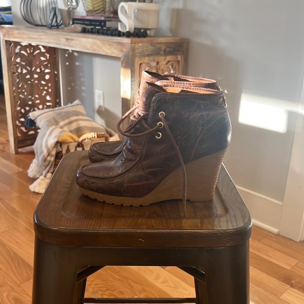 Michael Kors leather wedges